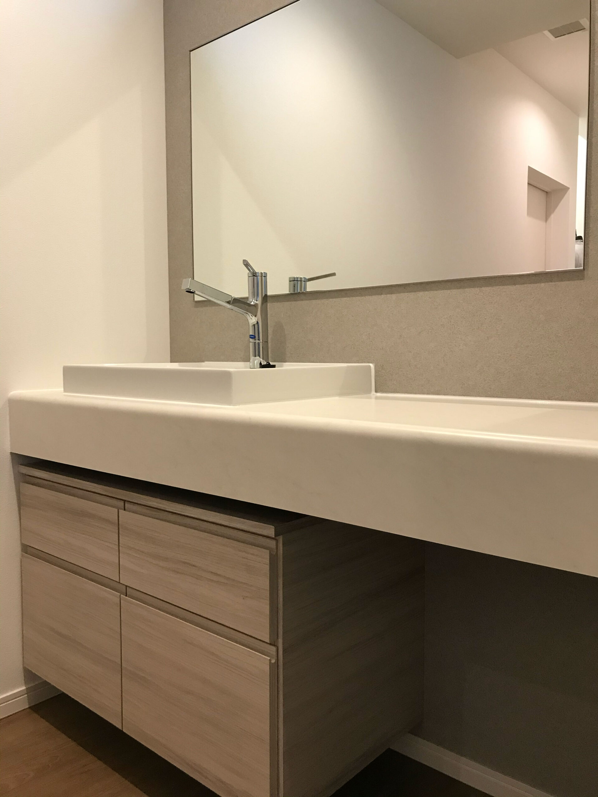 愛知県のオーダー家具専門店イトキ